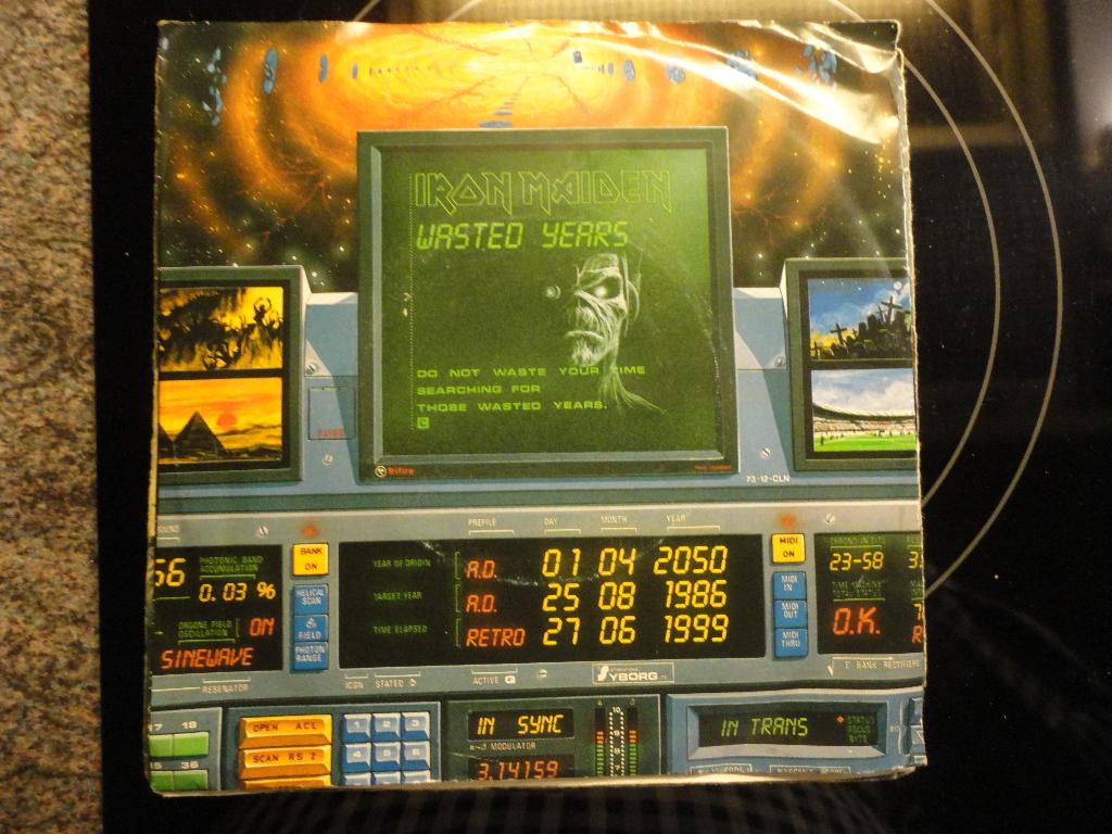 Iron Maiden - Wasted years NL 1986 FH, Fotohoes, Ophalen of Verzenden, Gebruikt, Pop