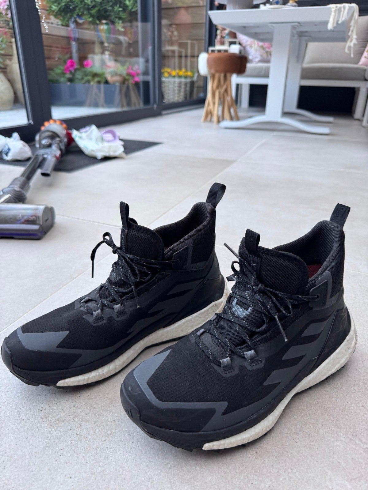 Schoenen 2 x, Ophalen, Zo goed als nieuw, Overige typen, Adidas