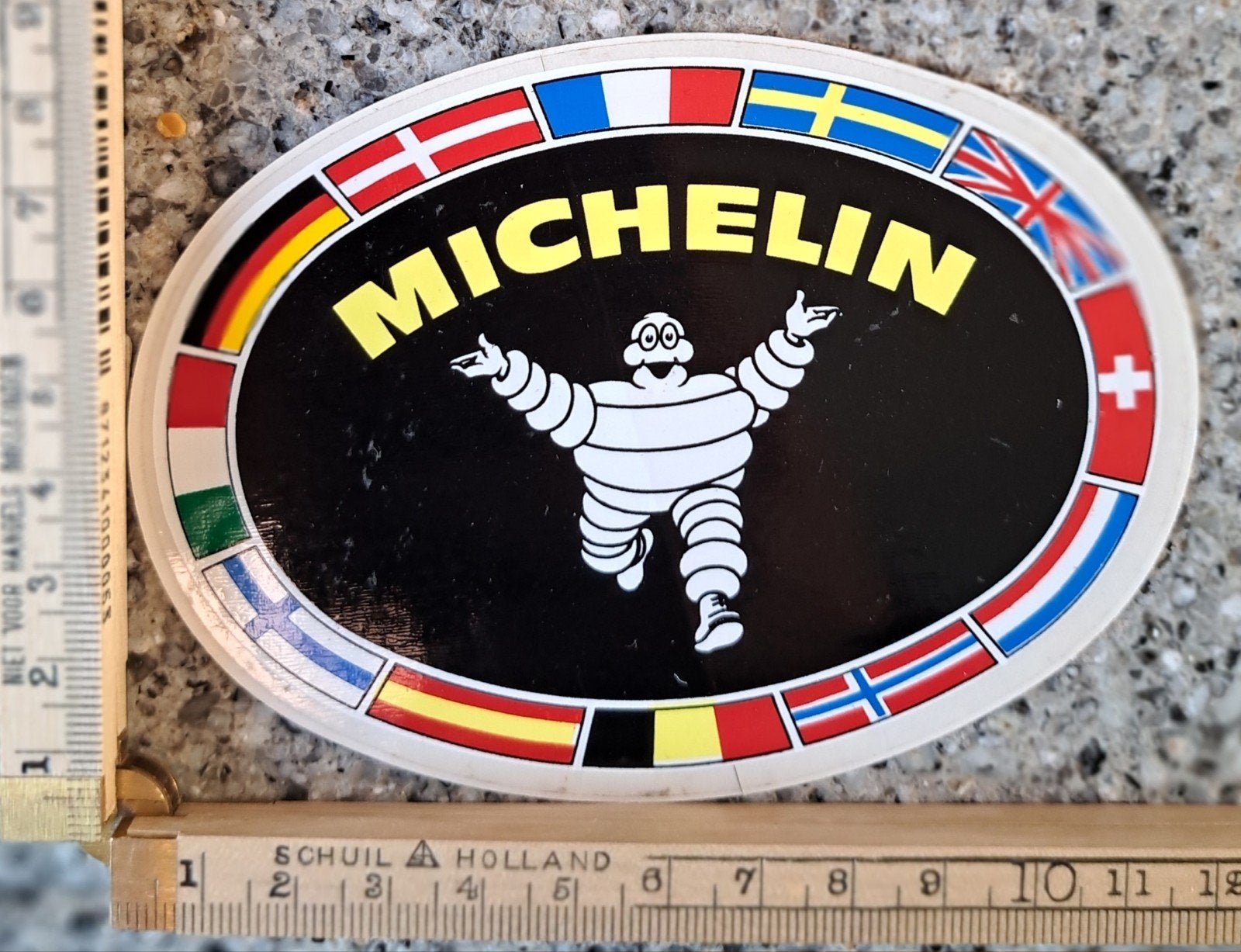 vintage sticker Michelin mannetje logo merk autoband, Ophalen of Verzenden, Zo goed als nieuw
