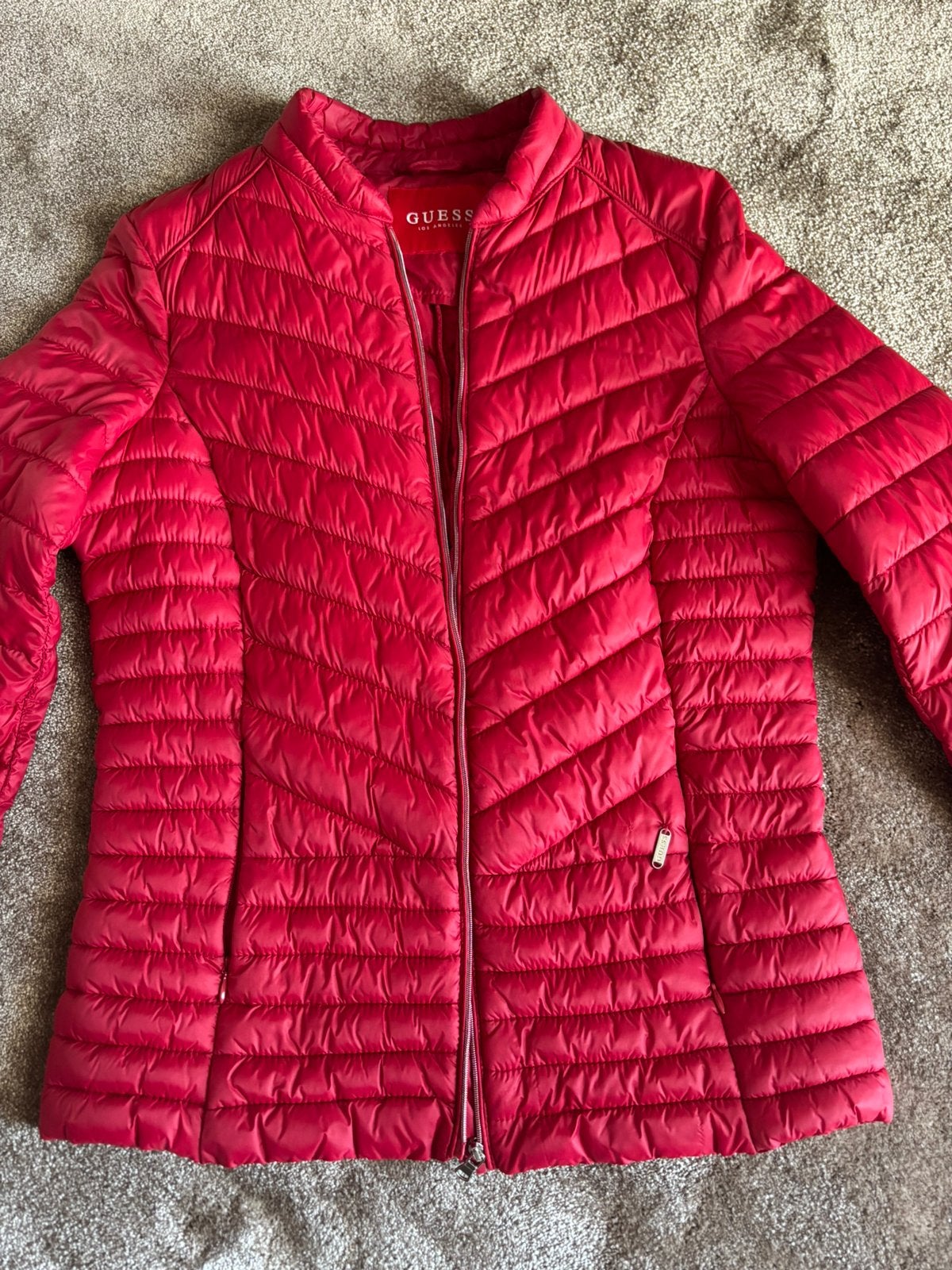 Guess Dons Jack Jasje Rood Maat M Z.G.A.N., Ophalen, Zo goed als nieuw, Maat 38/40 (M), Rood