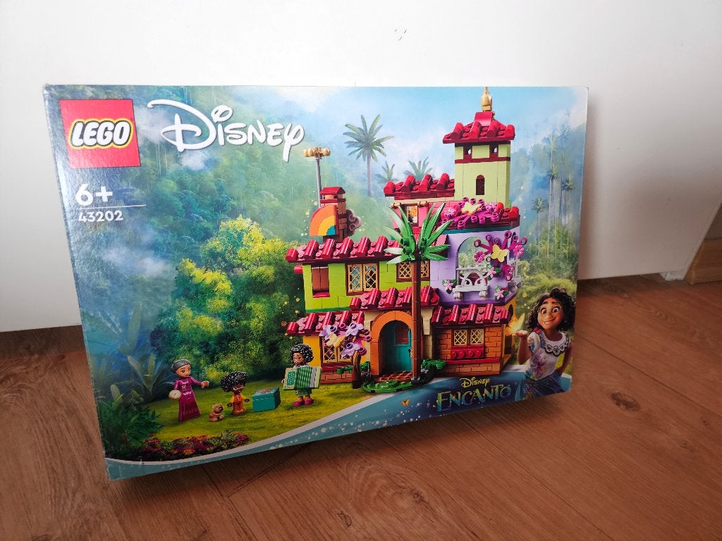 LEGO Disney Encanto - Het Huis van Familie Madrigal #43202 |, Overige thema's, Lego, Ophalen of Verzenden, Zo goed als nieuw