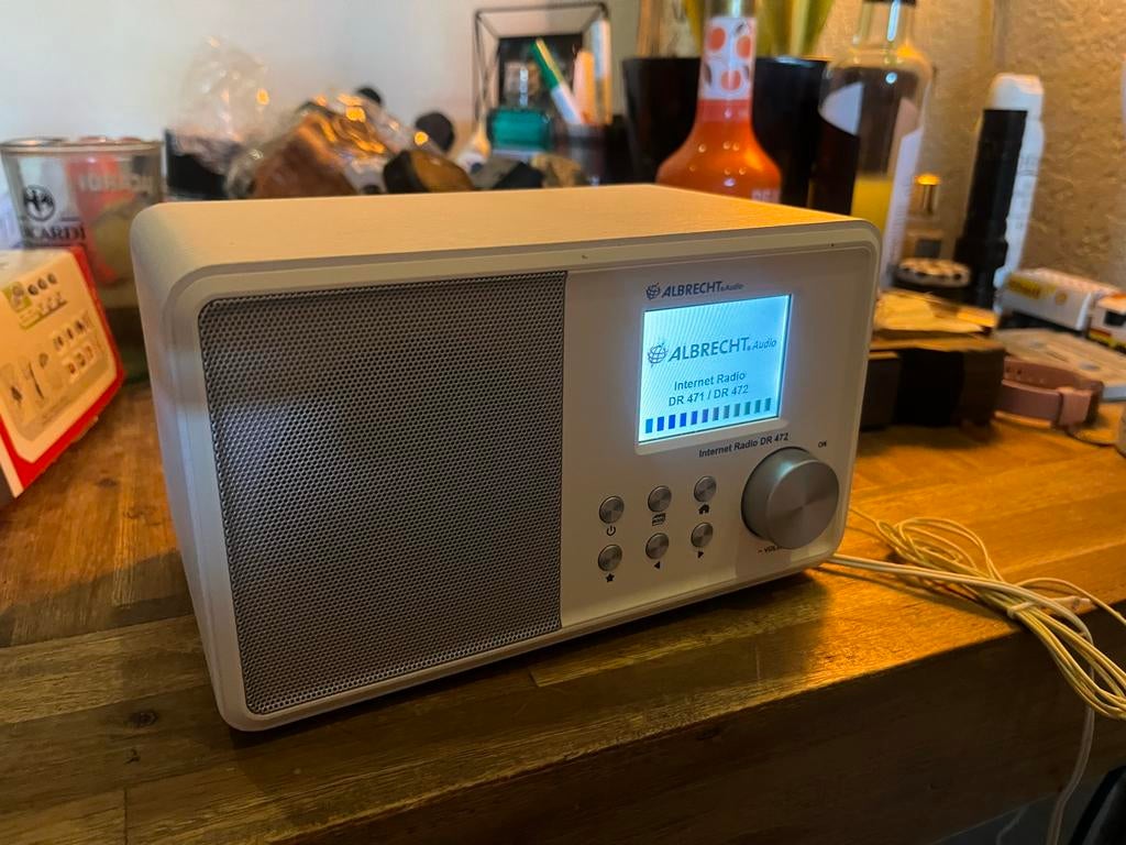 Albrecht Audio Internet Radio DR 472 - Zo goed als nieuw, Ophalen of Verzenden, Zo goed als nieuw, Radio