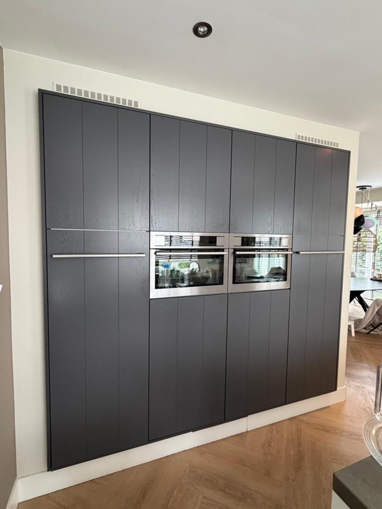 Moderne keuken met kookeiland en AEG apparatuur, Huis en Inrichting, Keuken | Complete keukens, Ophalen, Gebruikt, Overige typen