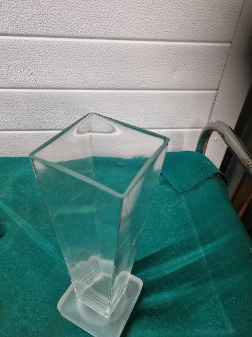 vaas op voet mat glas, Ophalen of Verzenden