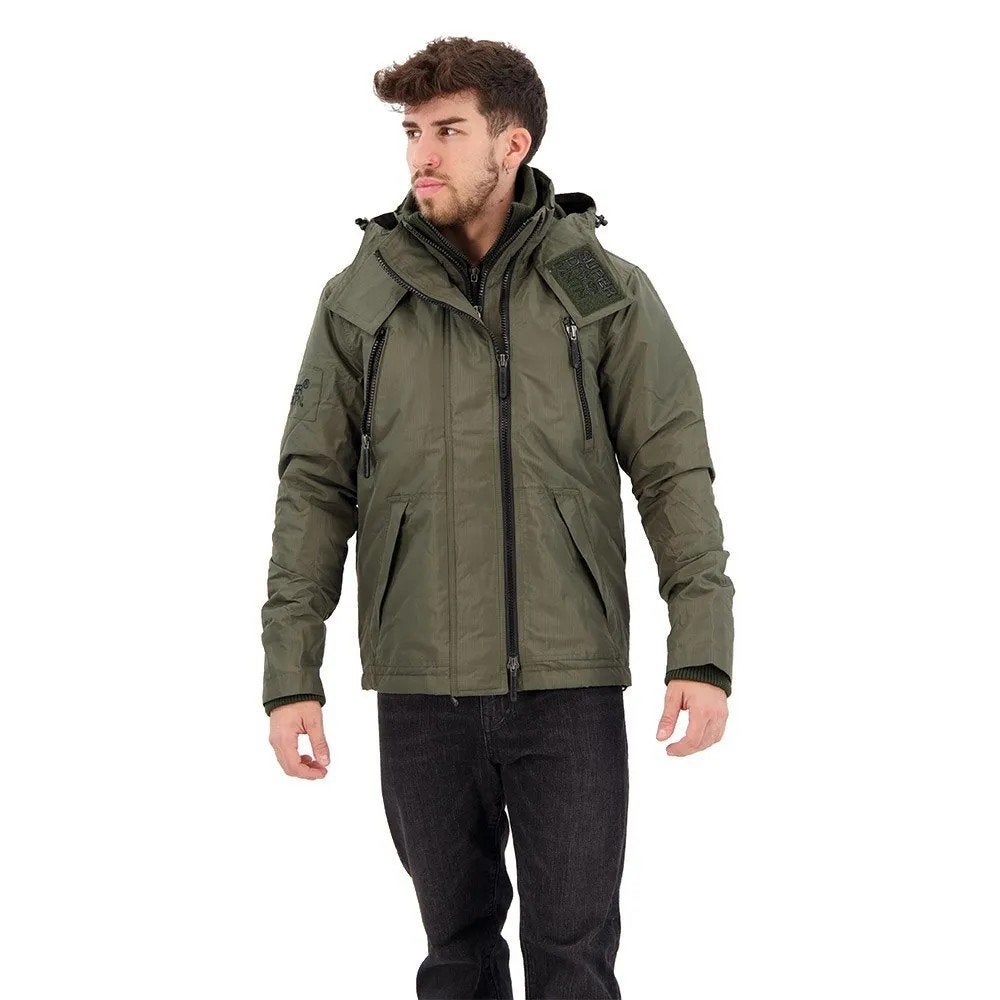 Zo goed als nieuwe Superdry Mountain jas. xxl., Overige maten, Ophalen of Verzenden, Zo goed als nieuw, Groen