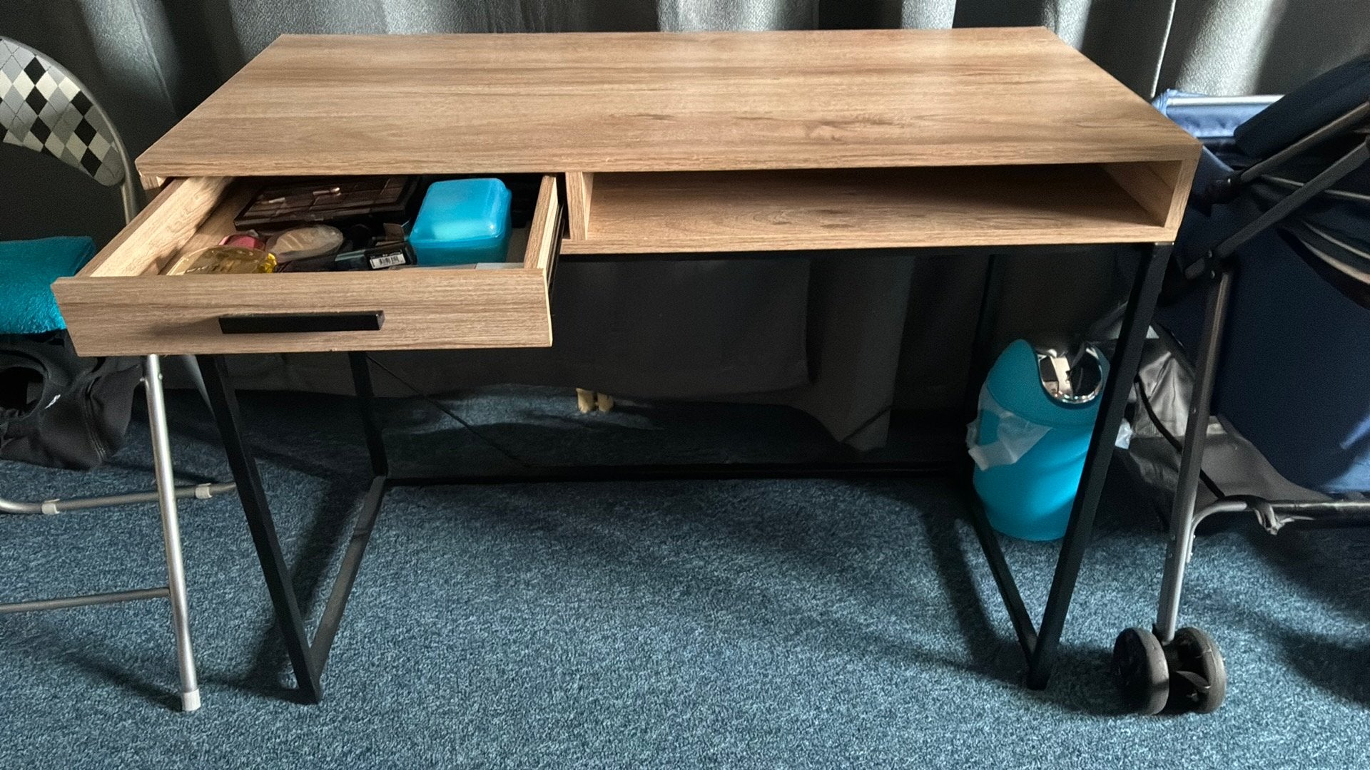 Bureau / make-up tafel / side table, Ophalen, Met lades, Gebruikt, 45 cm