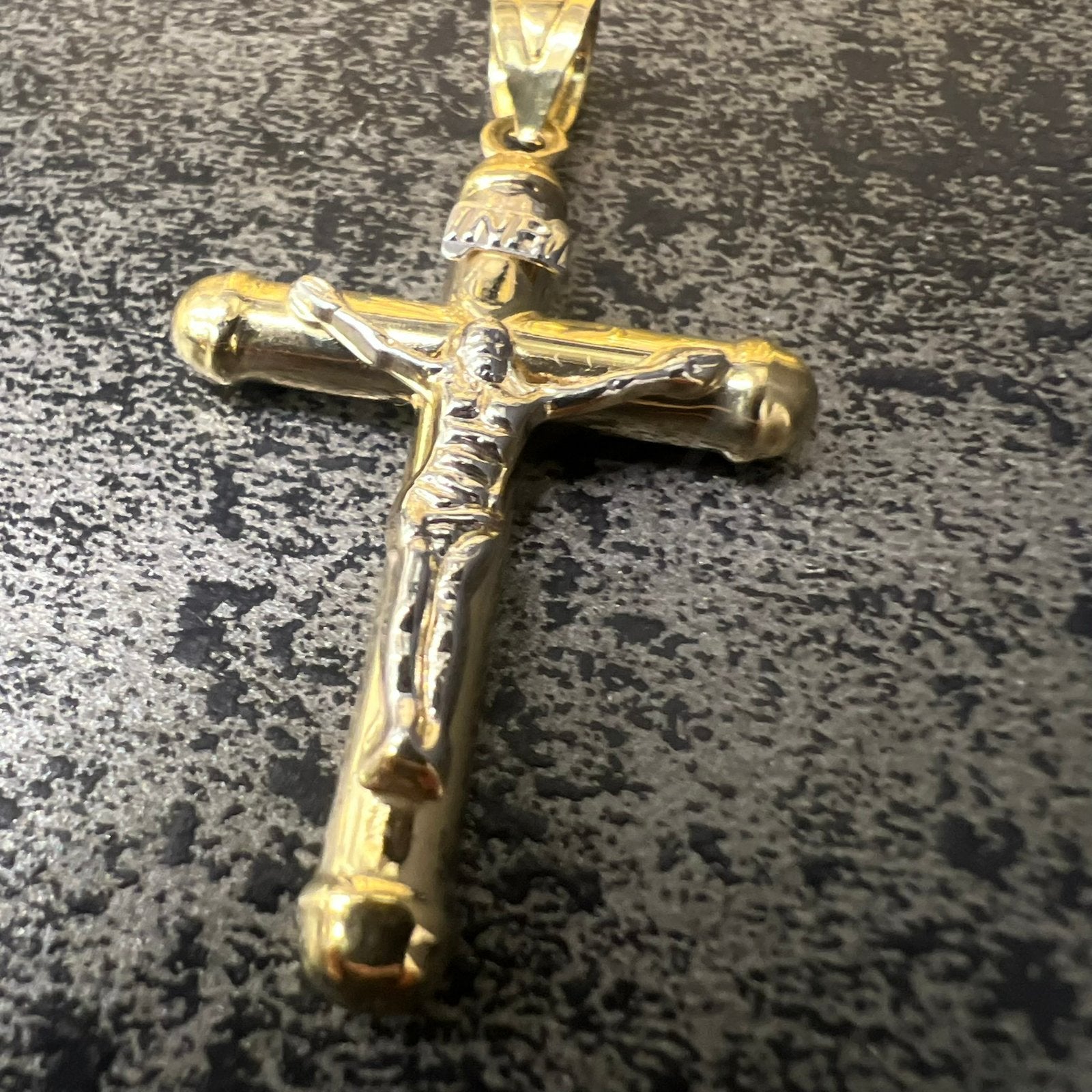 14 karaats gouden kruis kettinghanger nieuw, Ophalen of Verzenden, Nieuw, Goud, Kruis of Symbool