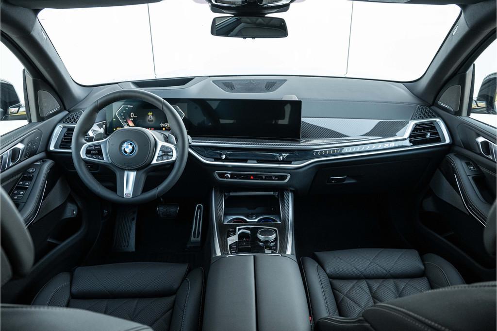 BMW X5 xDrive50e M Sport Automaat / Trekhaak / Panoramadak /, Auto's, BMW, Automaat, Leder, Bedrijf, Hybride Elektrisch/Benzine
