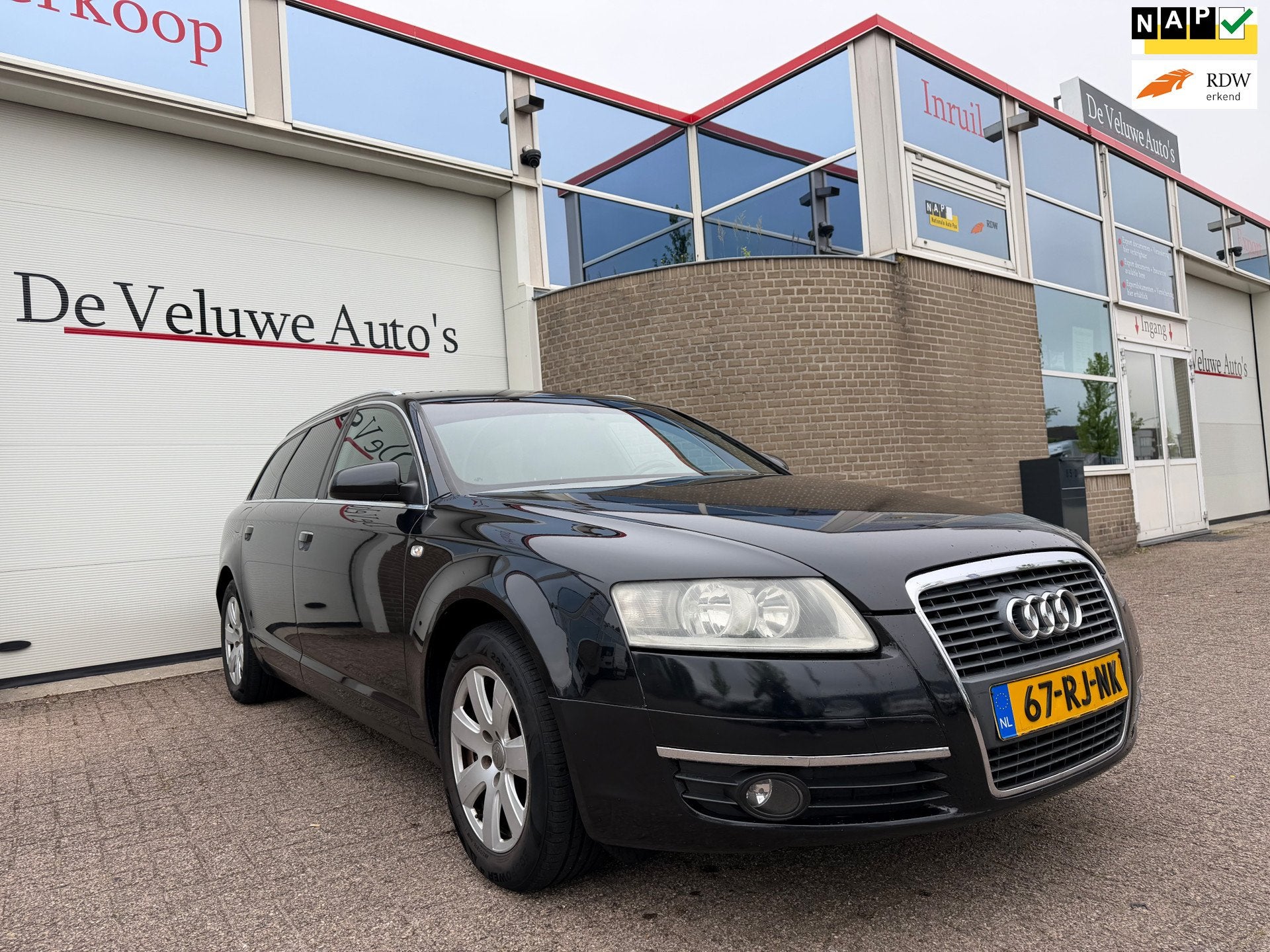 Audi A6 Avant 2.4 Pro Line 177PK|Automaat|LEES TEKST!, Auto's, Zwart, Zwart, Euro 4, A6