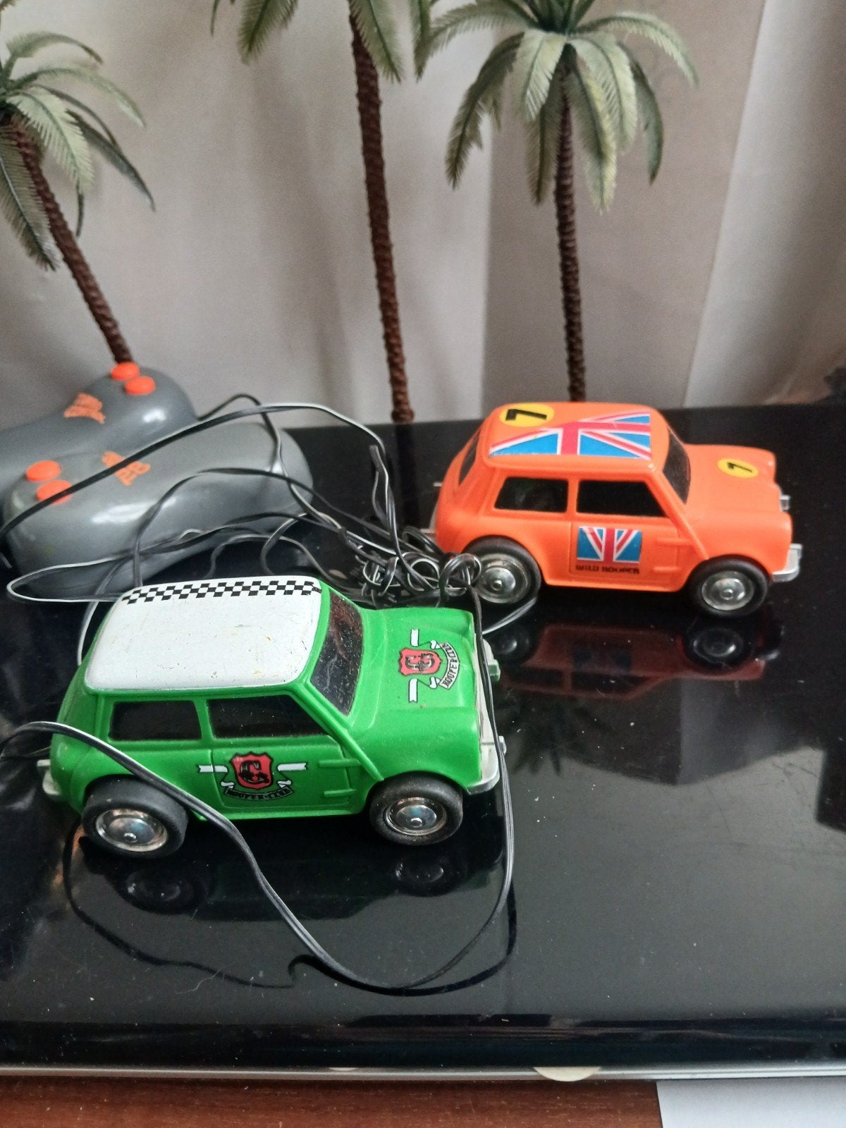 2x Mini Cooper met AB., Ophalen of Verzenden, Zo goed als nieuw, Auto