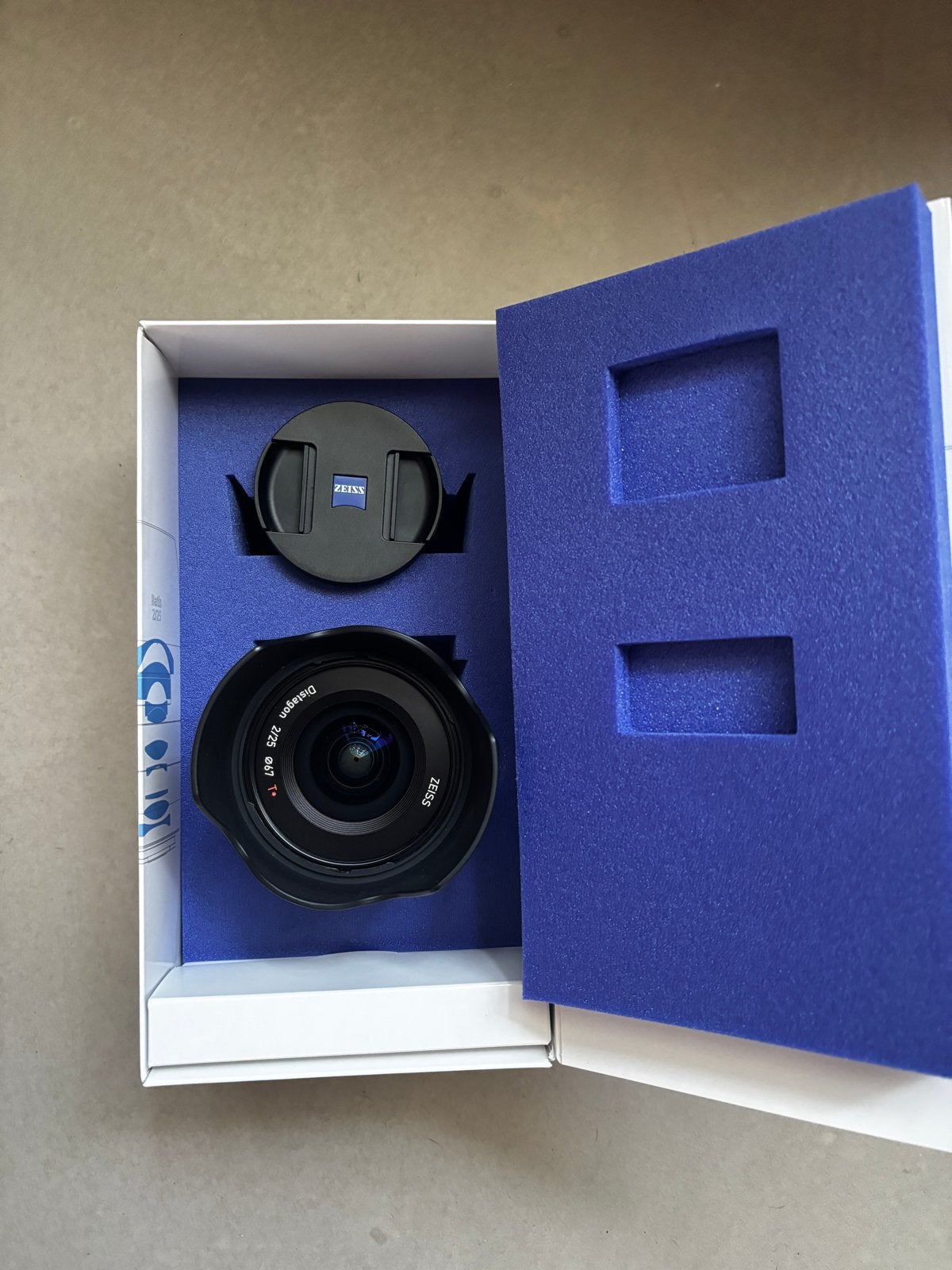 Zeiss Batis 25mm f/2.0 groothoeklens voor Sony E-mount, Sony E-mount, Autofocus, Zo goed als nieuw, Zeiss