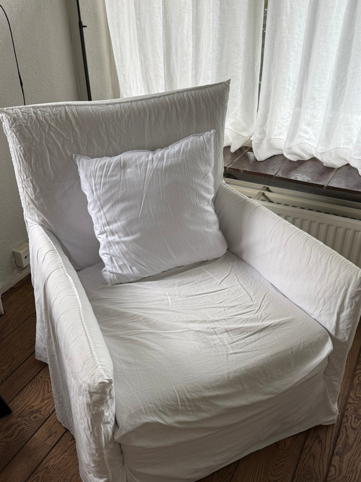 Originele Gervasoni Ghost 04 fauteuil   witte hoes, Overige materialen, Gebruikt, Eenpersoons, 75 tot 100 cm