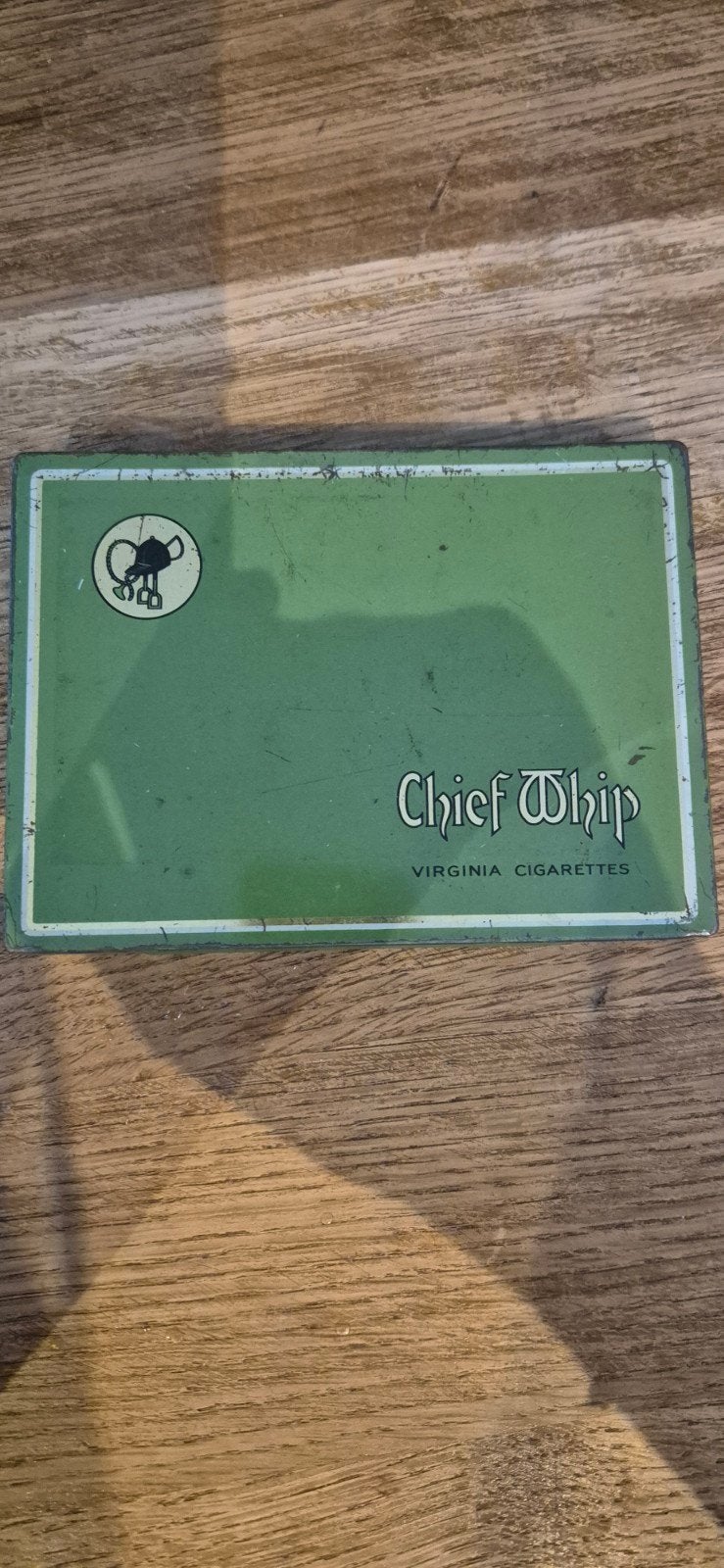 Vintage Chief Whip Virginia Cigarettes blikje, Ophalen of Verzenden, Gebruikt, Overige, Overige merken