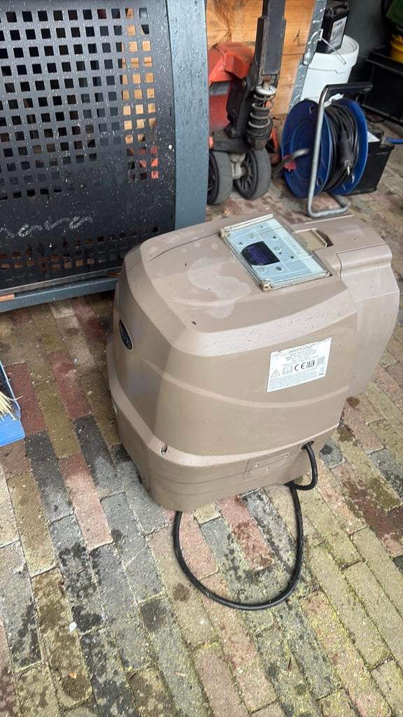 Intex jacuzzi pomp unit, Ophalen, Zo goed als nieuw, Pomp