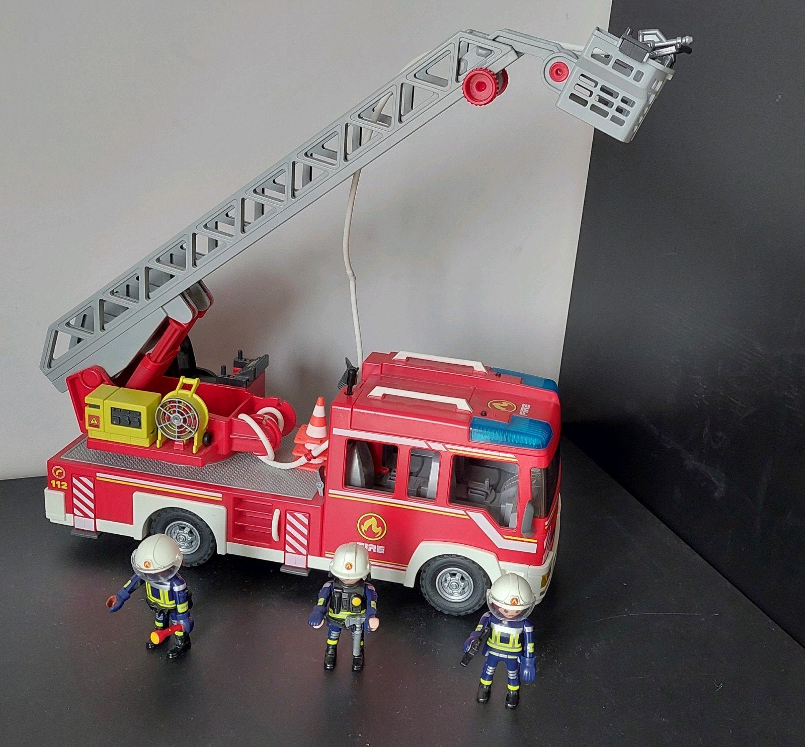 Playmobil Brandweerwagen 9463 met brandweerlieden, Kinderen en Baby's, Speelgoed | Playmobil, Ophalen, Zo goed als nieuw