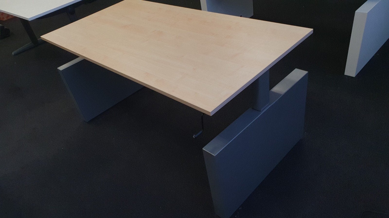 Wangbureau Voortman 160x80 slinger verstelbaar, Ophalen, 160 cm, Voortman, Metaal