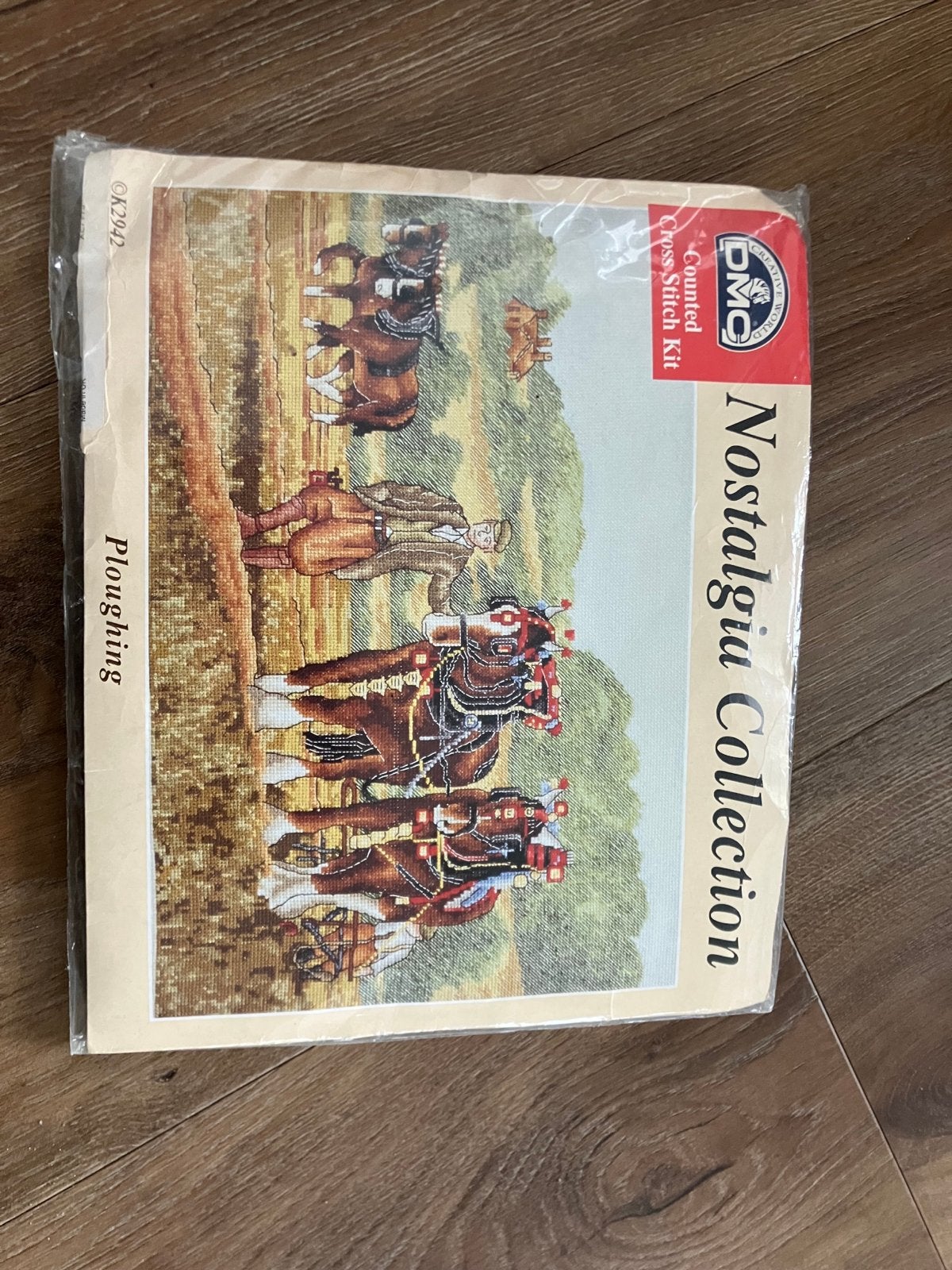 Vintage DMC Borduurpakket 'Ploughing' - Nieuwstaat, Ophalen of Verzenden, Nieuw, Handborduren, Borduurpakket