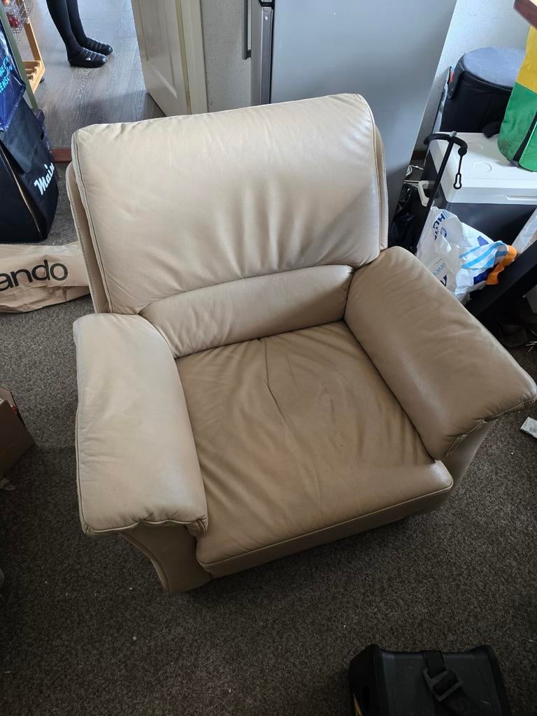Comfortabele beige fauteuil - Gebruikt, Ophalen, Gebruikt, Overige kleuren, Modern comfort