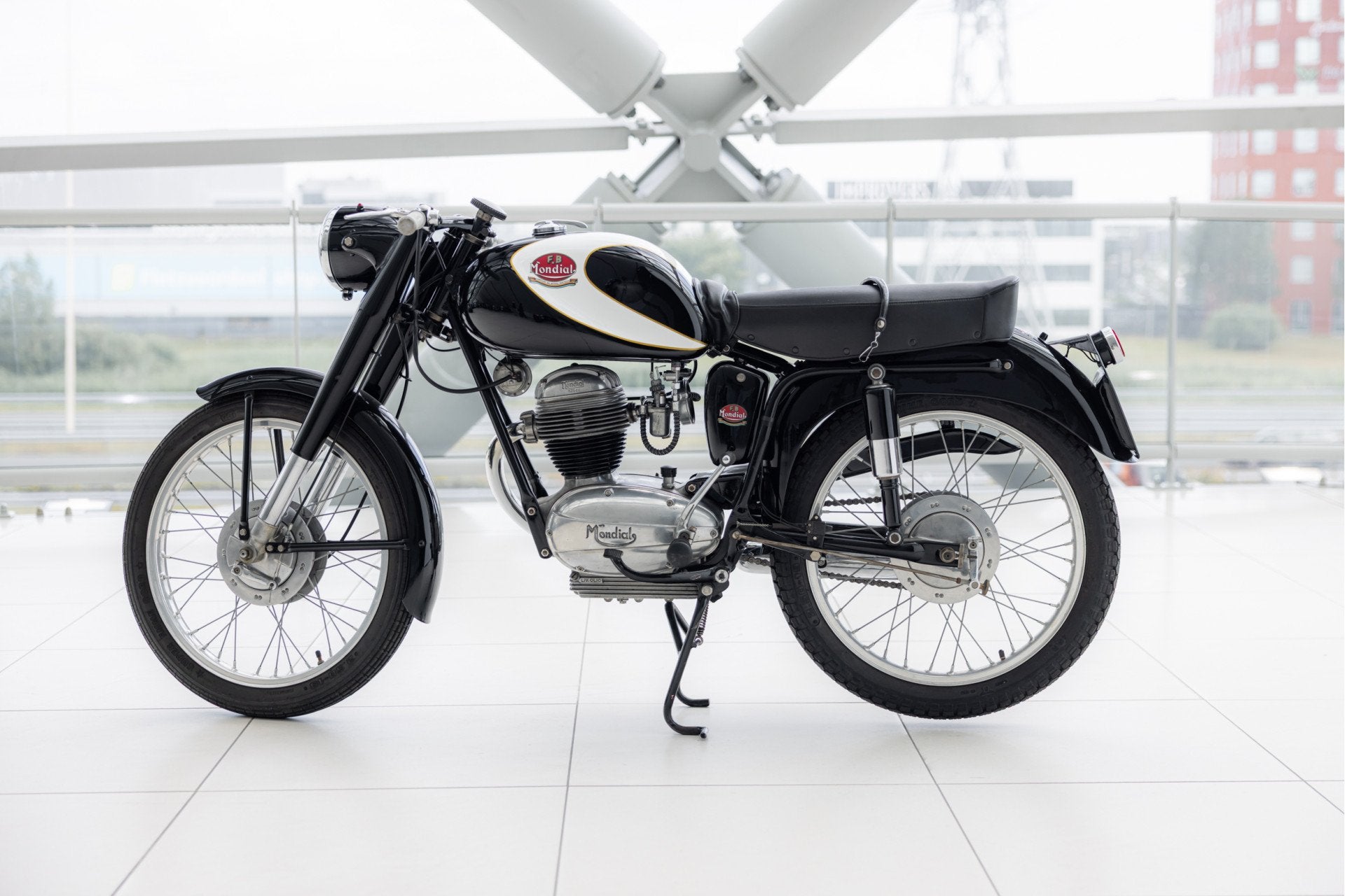 Mondial Champion Lusso 125 | 1956 | Fully restored |, Motoren, Motoren | Oldtimers, Sport, 125 cc, Proostwetering 53
3543AC  UTRECHT, NL