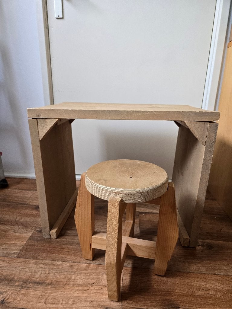 Steigerhout Kinderbureautje Grey Wash met blank krukje., Ophalen of Verzenden, Gebruikt, Tafel(s) en Stoel(en)
