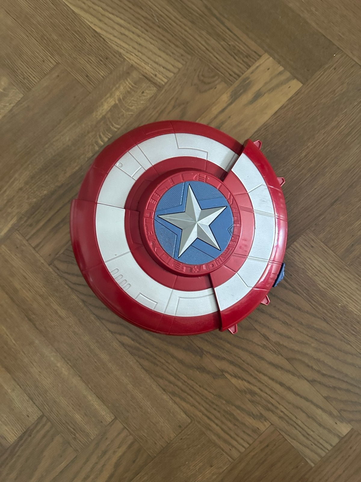 Captain America Schild met Nerf Blaster met pijltjes, Ophalen of Verzenden, Gebruikt, Jongen of Meisje