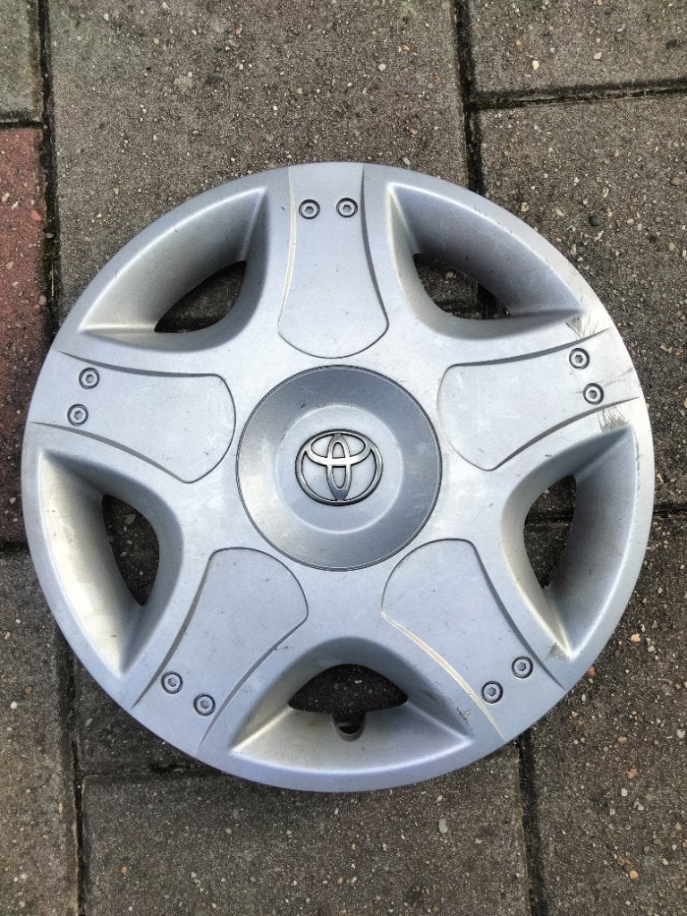 Te koop Wieldop Toyota Aygo, Auto diversen, Wieldoppen, Ophalen of Verzenden