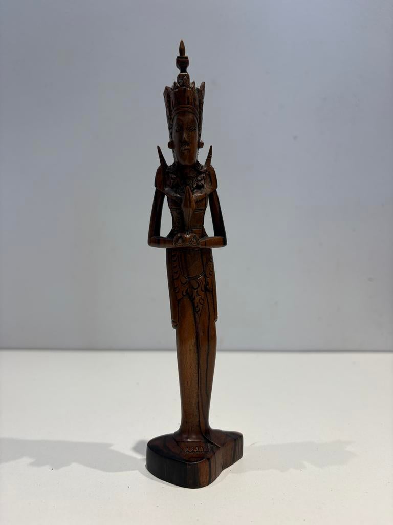 Houten beeldje Dewi Sri, Balinese godin van rijst en vruchtb, Ophalen of Verzenden, Handgemaakt, 20 - 50 cm, Beeld