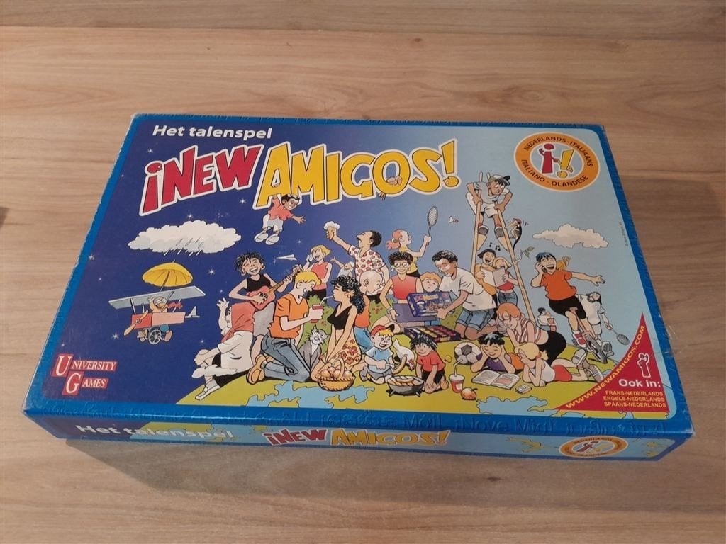 New Amigos - Het talenspel - Italiaans - Nederlands - s5872, Hobby en Vrije tijd, Gezelschapsspellen | Bordspellen, Verzenden