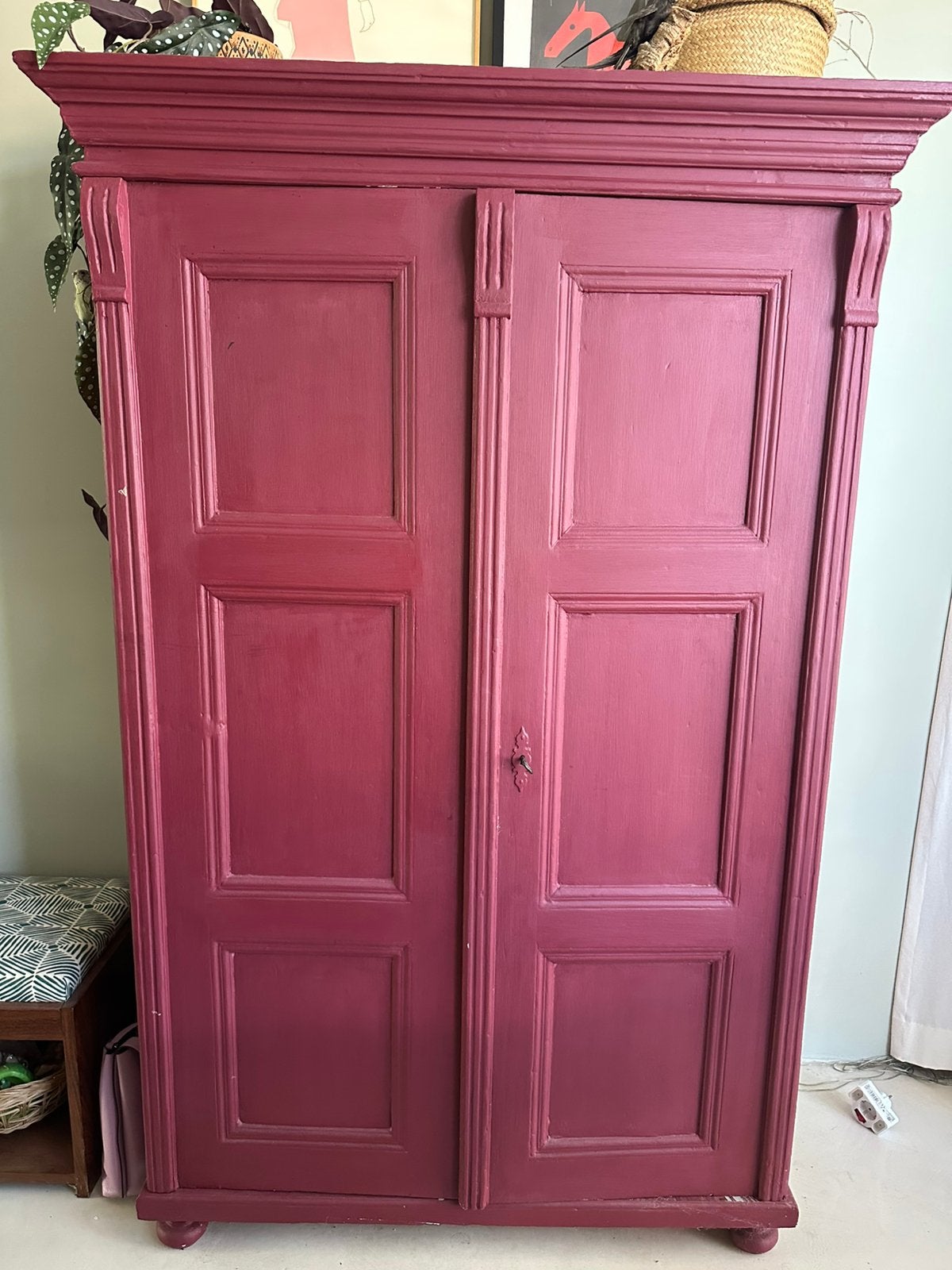 Oude houten kast planken burgundy van dijk en ko, Ophalen, Gebruikt