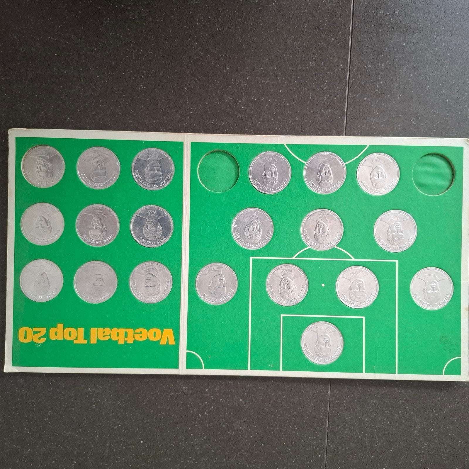 Shell Voetbal Top 20 Munten uit de jaren '70, Ophalen of Verzenden, Koningin Beatrix