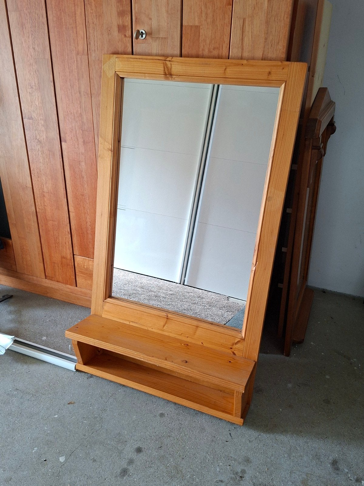 Leuke spiegel met plank voor toiletartikelen/make-up, Huis en Inrichting, Ophalen, Gebruikt, 100 tot 150 cm, Rechthoekig