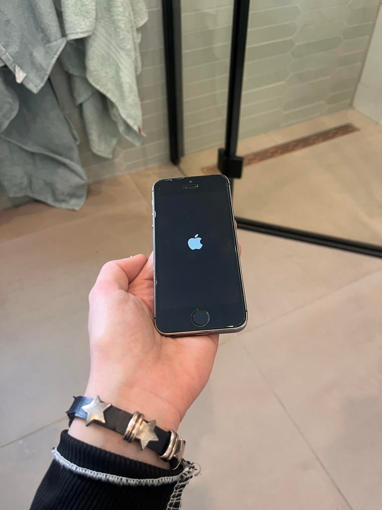 Werkende Apple iPhone 5S 32GB simlockvrij, Telecommunicatie, Mobiele telefoons | Apple iPhone, Gebruikt, 32 GB, Zonder abonnement