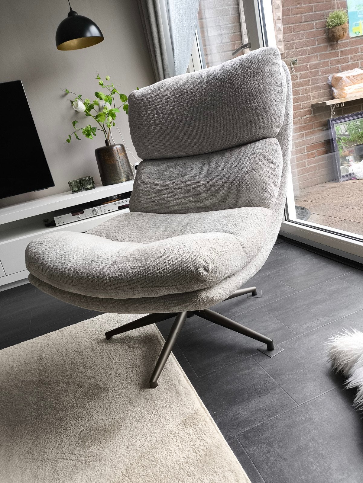 Draaifauteuil zgan model Ledger, Ophalen, Alle, 75 tot 100 cm, Zo goed als nieuw