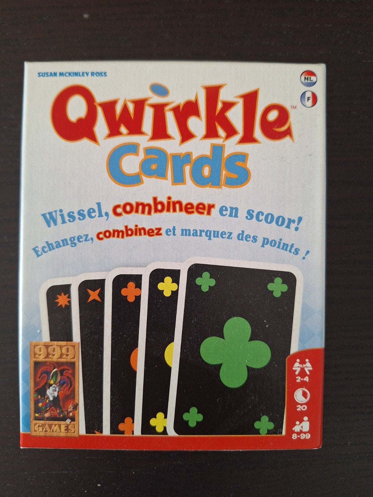 Qwirkle Cards: Wissel, combineer en scoor!, Een of twee spelers, Ophalen of Verzenden, Zo goed als nieuw, 999 Games