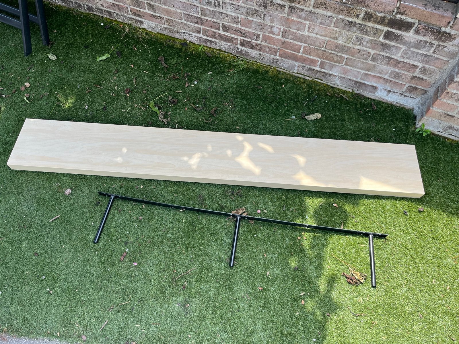 IKEA houten plank met ophangsysteem 190x26 cm, Ophalen, Zo goed als nieuw