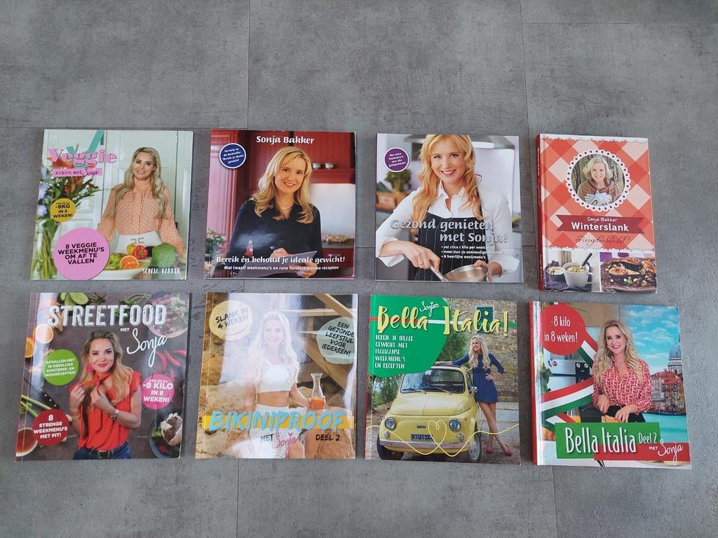 8 Sonja Bakker kookboeken - Gezond en lekker eten, Gelezen, Gezond koken, Ophalen of Verzenden, Hoofdgerechten