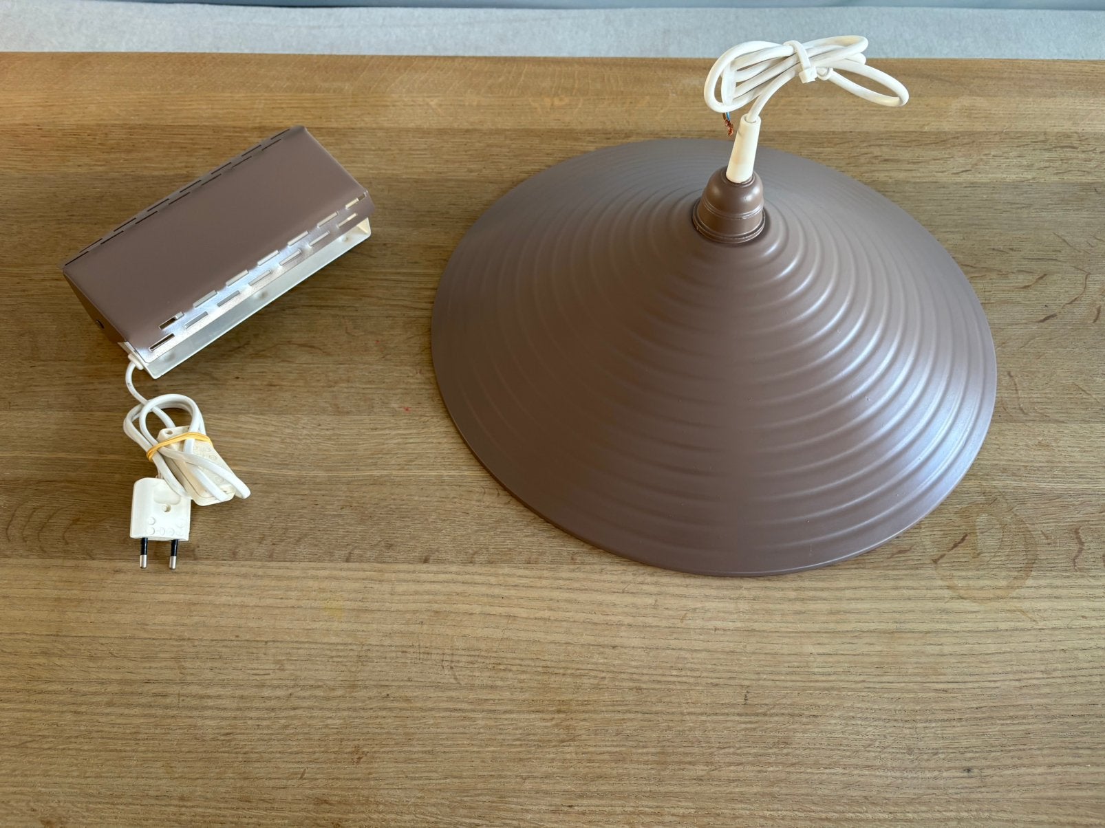 2 prachtige vintage lampen in trendkleur gespoten, Ophalen of Verzenden, Nieuw, E27 (groot), Overige typen