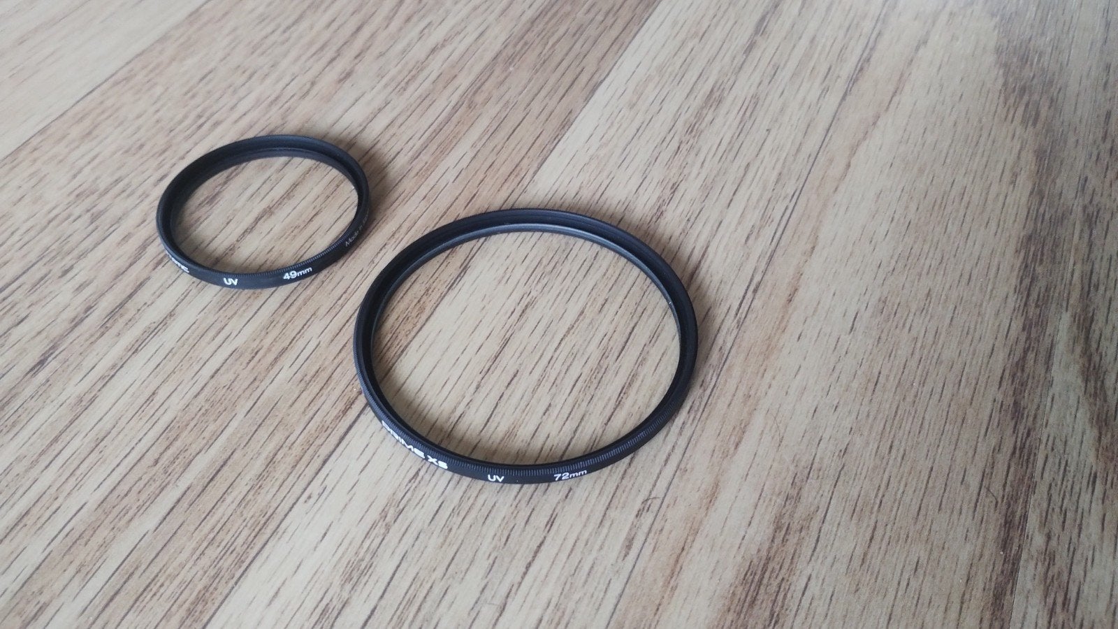 Hoya UV-filters (49mm en 72mm) - Zo goed als nieuw, Ophalen, UV-filter, Zo goed als nieuw, 70 tot 80 mm