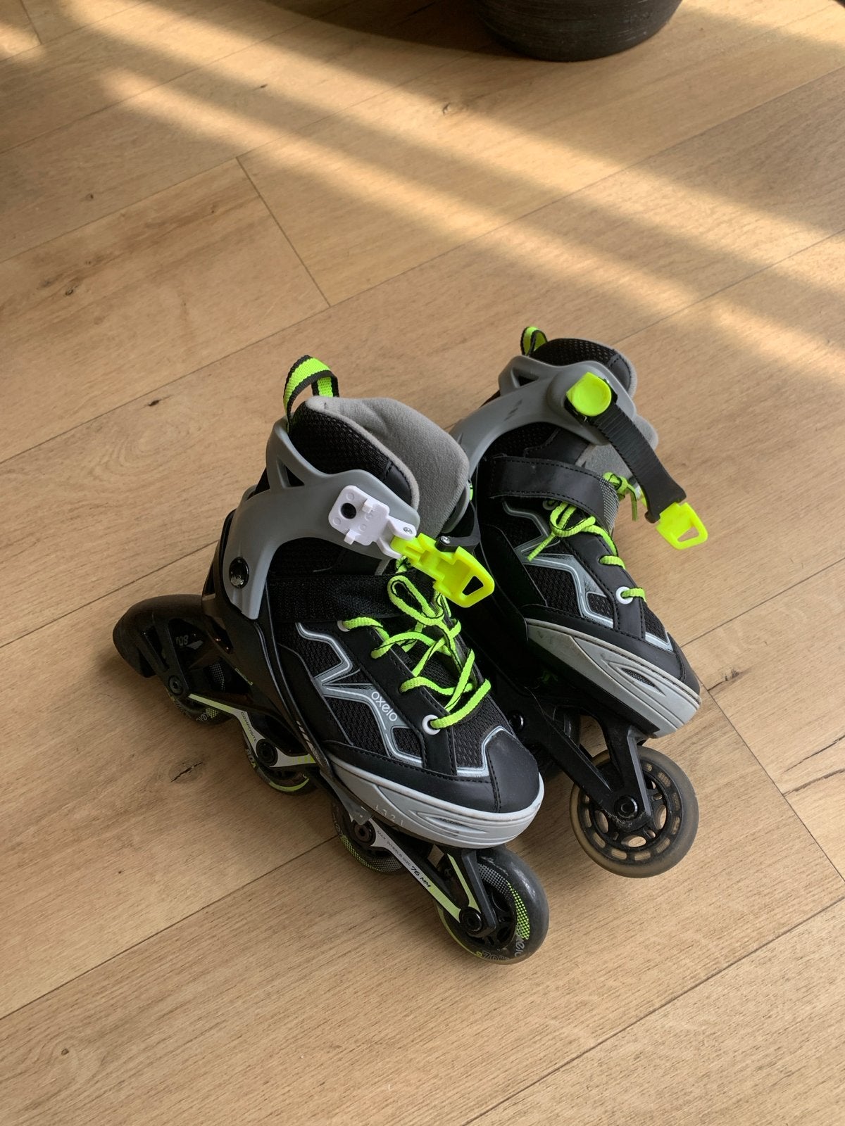 Oxelo Inline Skates - Verstelbaar Maat 32-35, Ophalen of Verzenden, Verstelbaar, Zo goed als nieuw, Kinderen