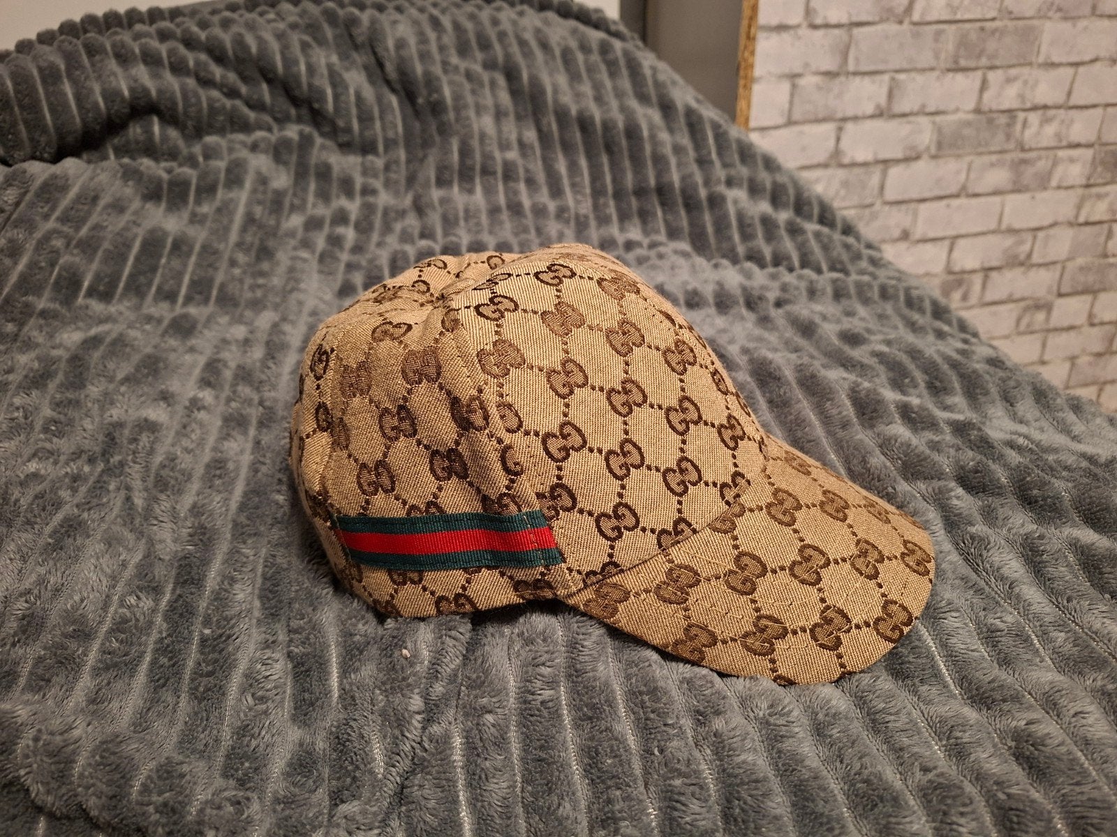 Gucci pet - Zo goed als nieuw, Kleding | Heren, Gucci, One size fits all, Ophalen of Verzenden, Pet