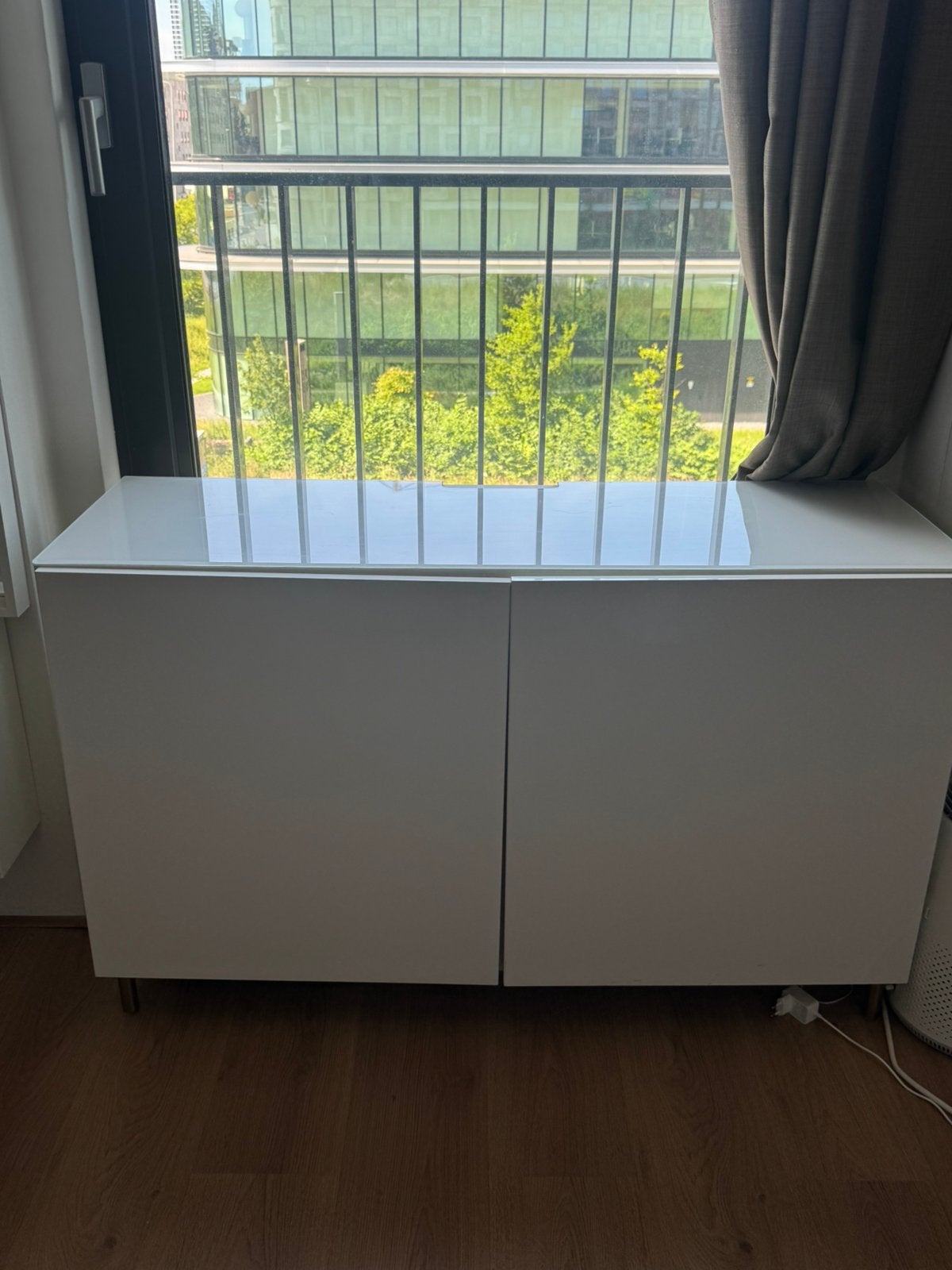 IKEA BESTÅ TV-meubel / Dressoir hoogglans wit – 120 cm, Ophalen, Zo goed als nieuw, 125 cm of meer