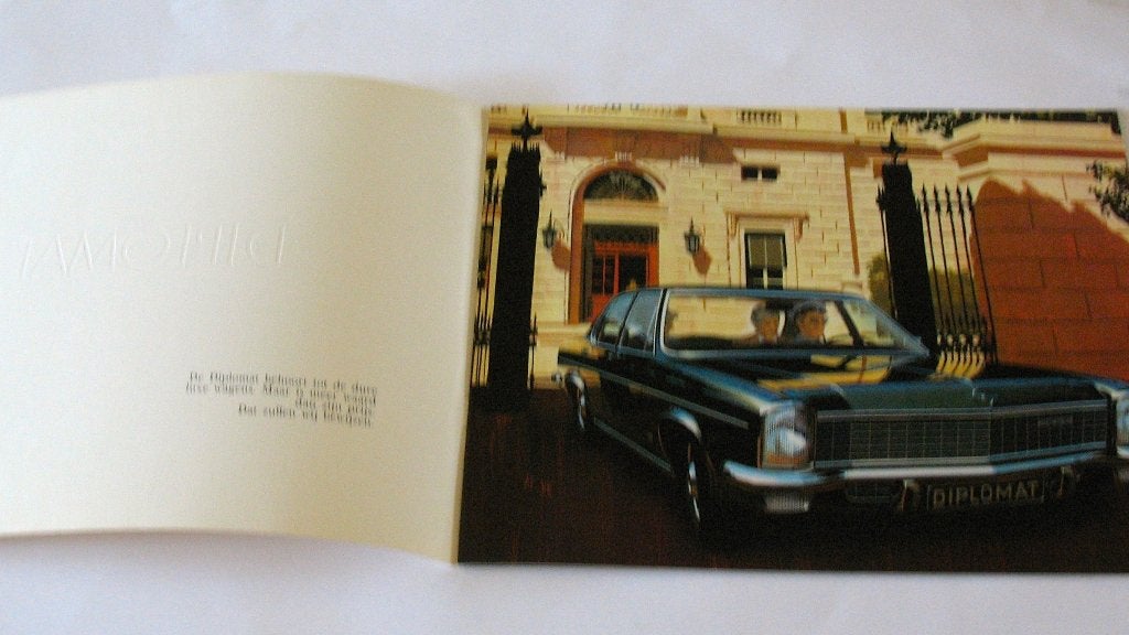 Autofolder Opel Diplomat witte kaft, Boeken, Auto's | Folders en Tijdschriften, Ophalen of Verzenden, Gelezen, Opel