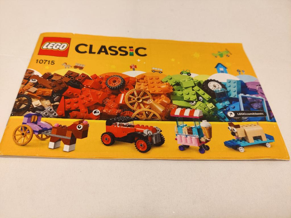 10715 Bricks on a Roll - Lego classic set, Overige thema's, Lego, Ophalen of Verzenden, Zo goed als nieuw