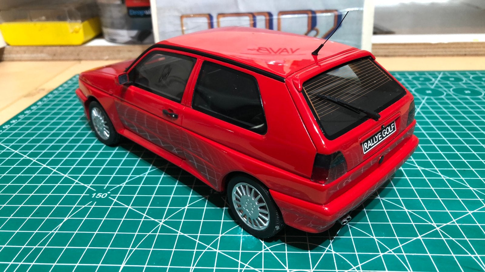 Vw golf g60 rallye ot541 ottomobile 1/18 VAVB zgan golf mk2, Hobby en Vrije tijd, Modelauto's | 1:18, Ophalen of Verzenden, Zo goed als nieuw