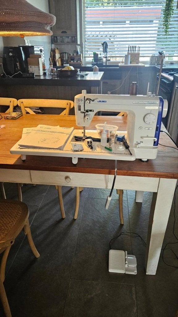 Juki TL-2300 Sumato Naaimachine - Zo goed als nieuw 891955, Ophalen, Nieuw, Lockmachine, Overige merken