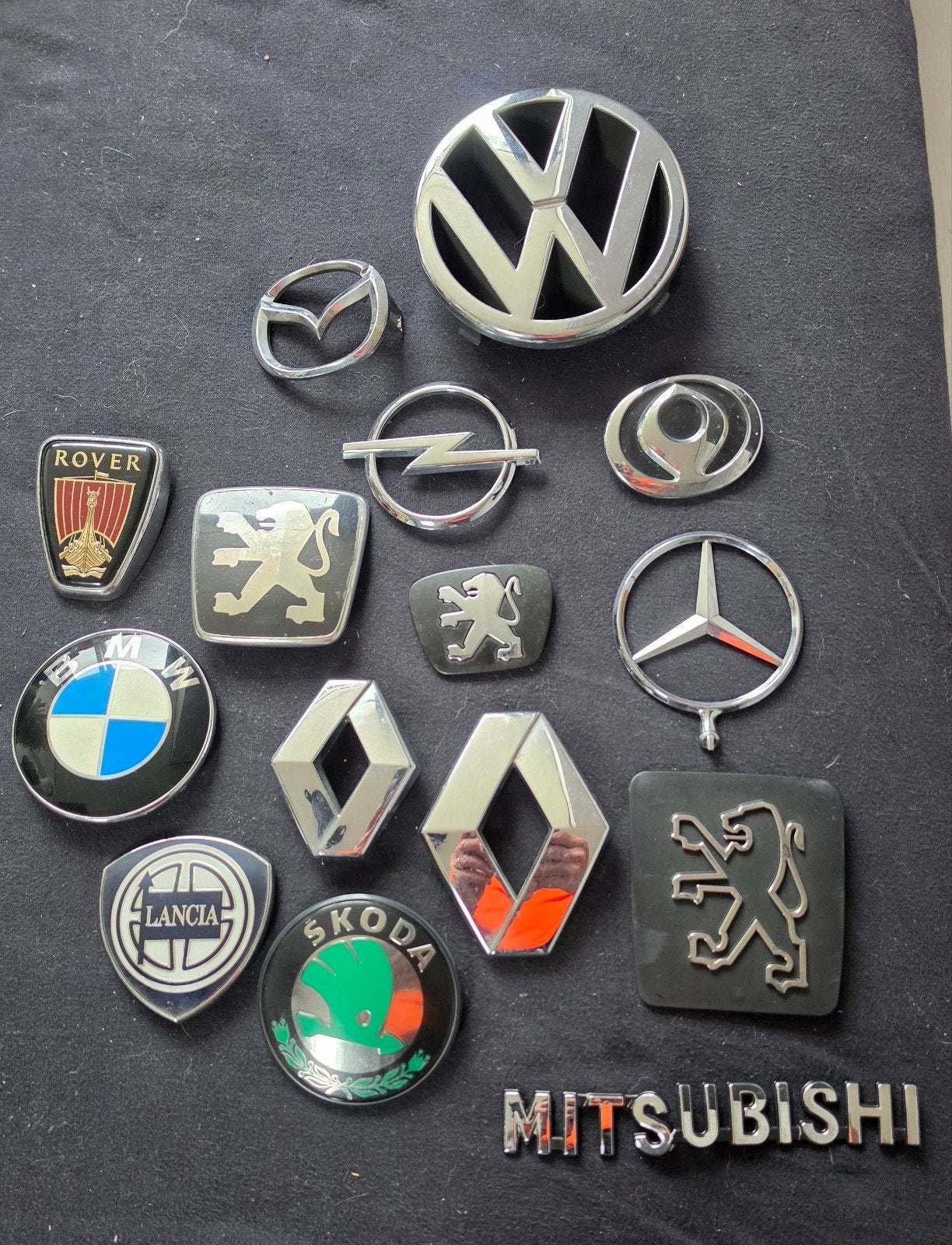 Diverse auto-emblemen - Volkswagen, Mercedes, BMW, Opel, Ophalen of Verzenden, Gebruikt, BMW