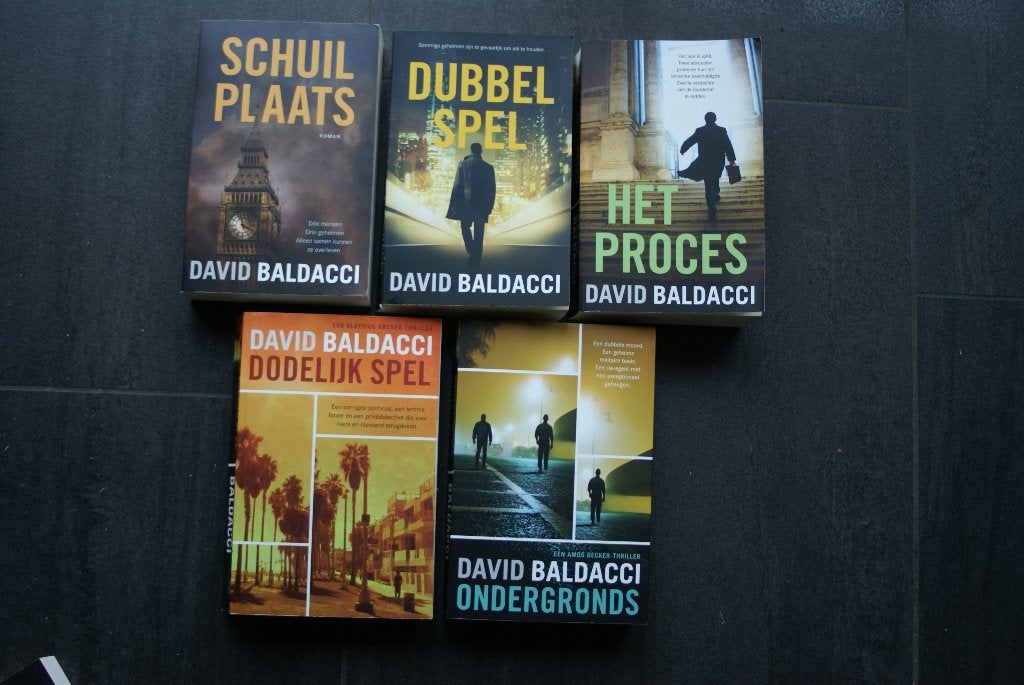 David Baldacci. oa Staatsgeheim / Schuilplaats - Dubbelspel, Ophalen of Verzenden, Zo goed als nieuw, David Baldacci
