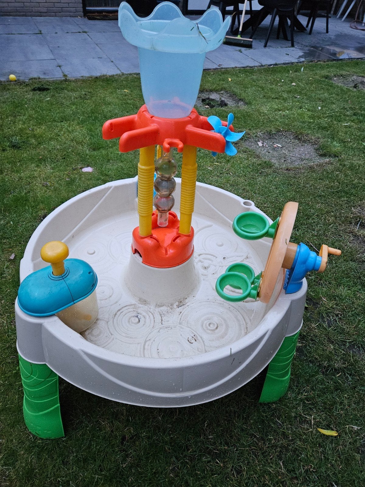 Little Tikes watertafel (niet meer compleet/werkend), Ophalen, Gebruikt