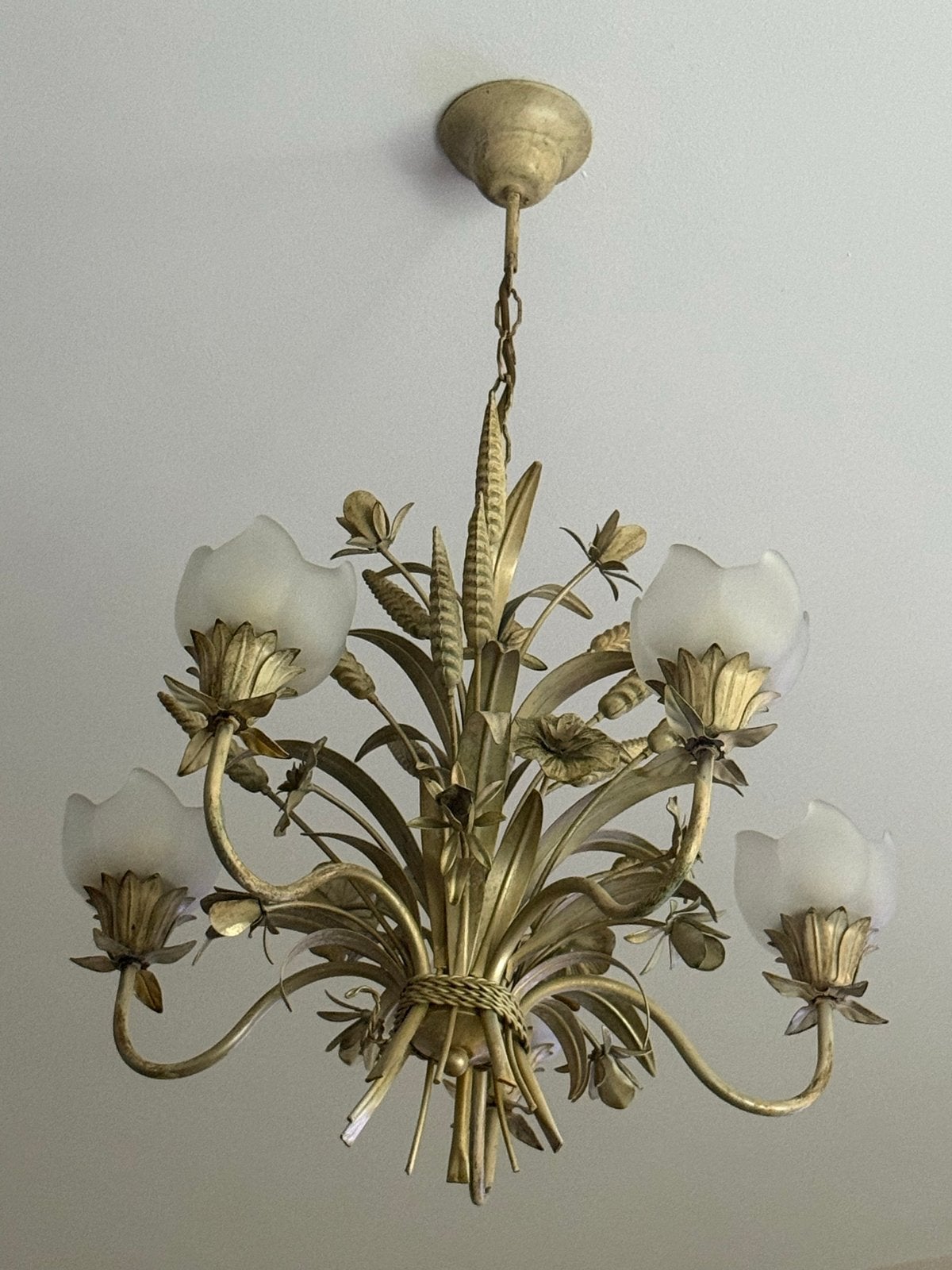 Gouden kroonluchter met bloemmotief (2 stuks), Ophalen, Gebruikt, Metaal