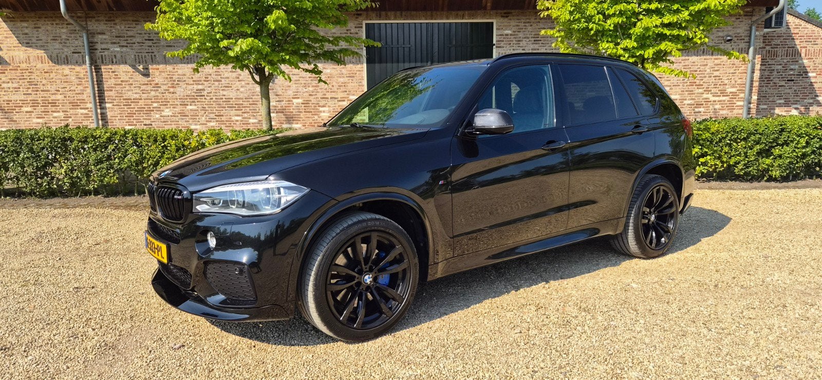 BMW X5 50I Xdrive M-pack Maxton Design Carbon vol opties., Auto's, Automaat, 4395 cc, 2260 kg, Zwart